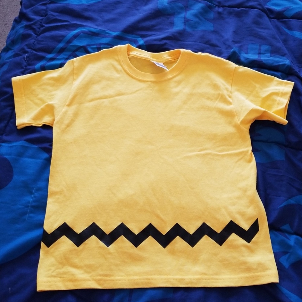 Charlie brown Boys T shirt